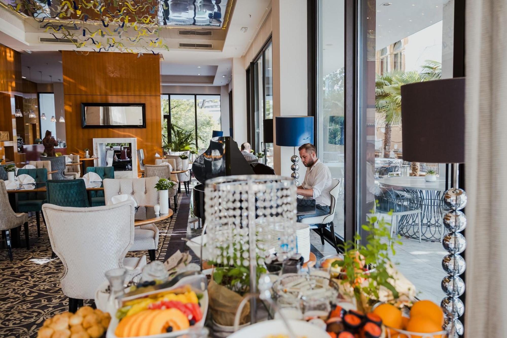Amadria Park Hotel Royal 오파티아 외부 사진